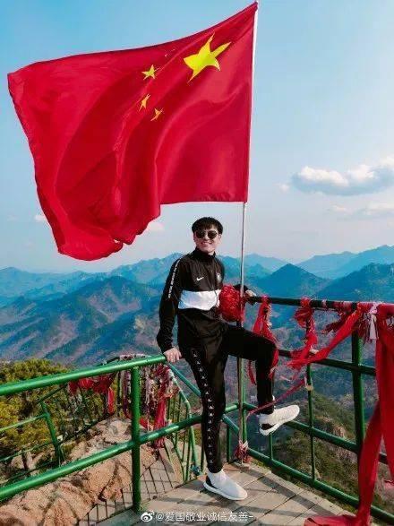 换领身份证流程